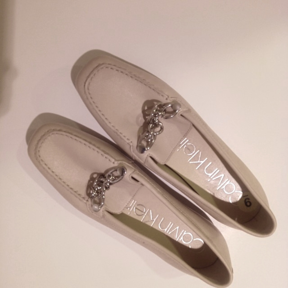 CALVIN KLEIN Loafers!!